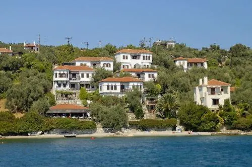 Diplomats' Holidays *